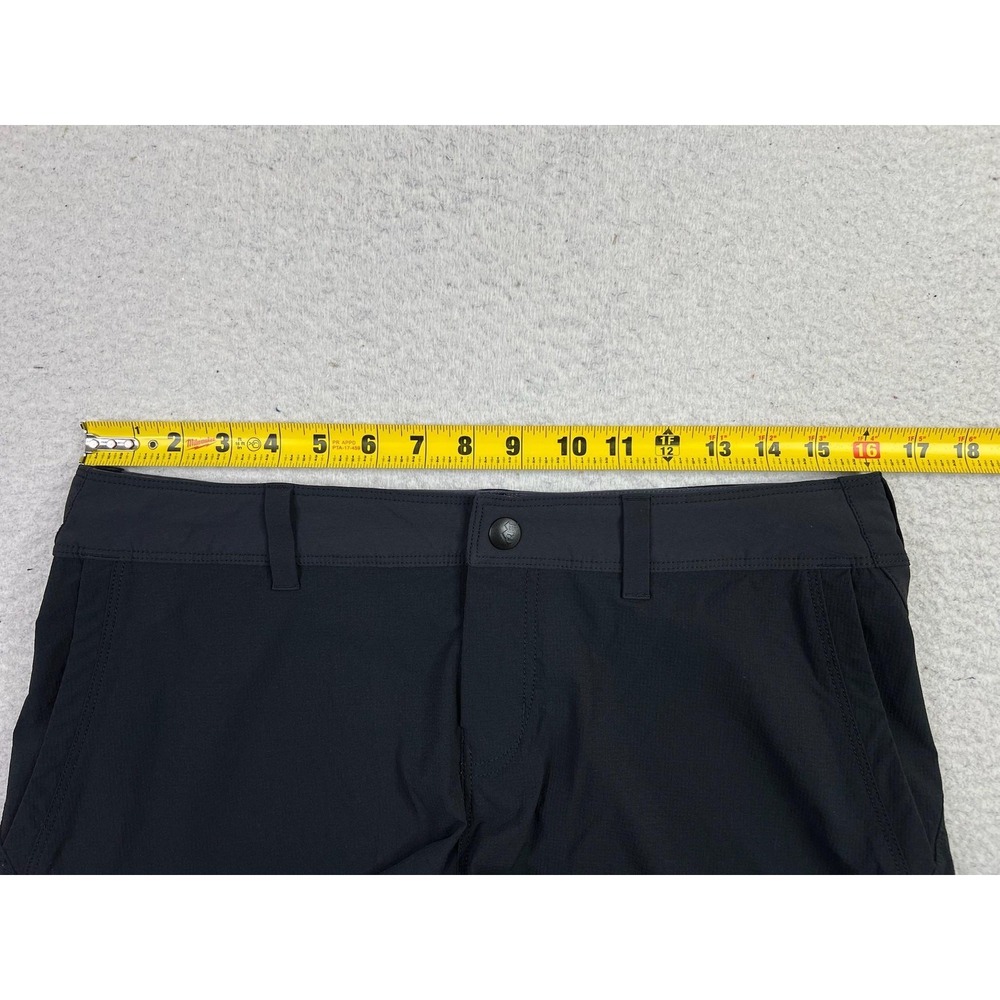 REI Shorts Womens 10 Black Hiking Nylon Stretch Zip Pocket Outdoor Performance - Picture 9 of 13